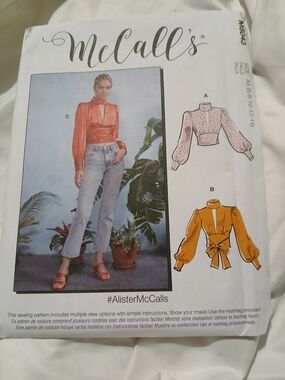 McCall's Pattern M8043 - #AlisterMcCalls Misses' Tops
Size: A5 (6-8-10-12-14)
Co